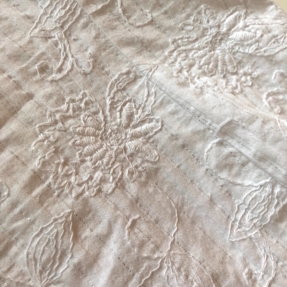 Final Touch Bateau or Shoulder Hugging, Crinkled, Ruffled Top - Picture 9 of 15